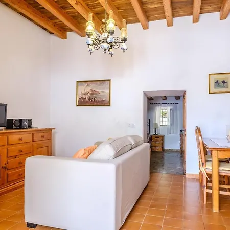 Can Mariano Des Puig Villa
